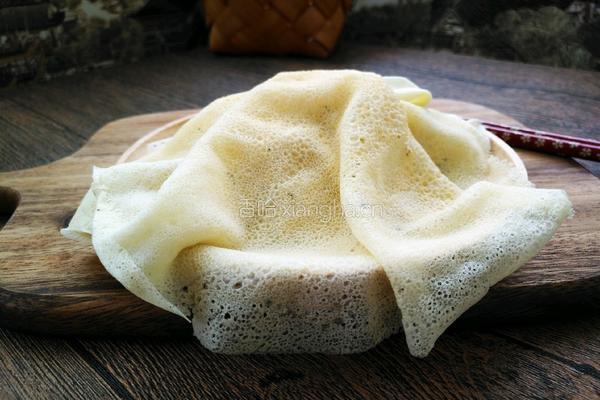 牛奶鸡蛋薄饼