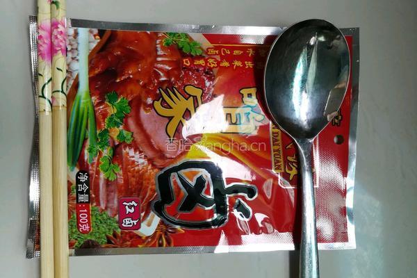 卤荤菜（鸡翅鸡爪）的做法图解4