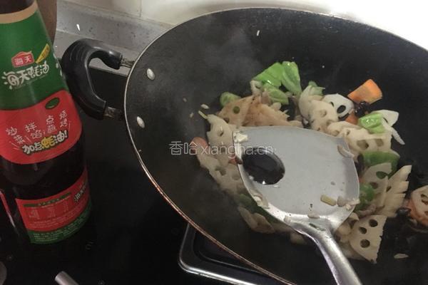 莲藕木耳炒肉的做法图解9
