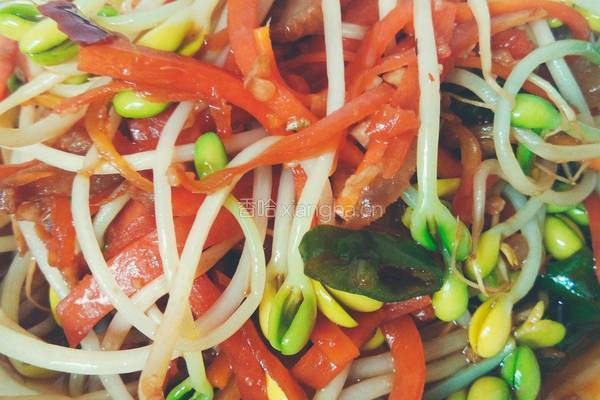 腊肉炒胡萝卜芽菜的做法图解7