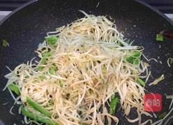 清炒豆芽的做法图解5