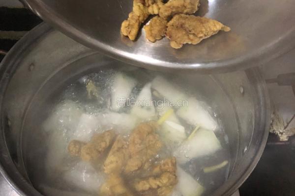 冬瓜酥肉汤的做法图解5