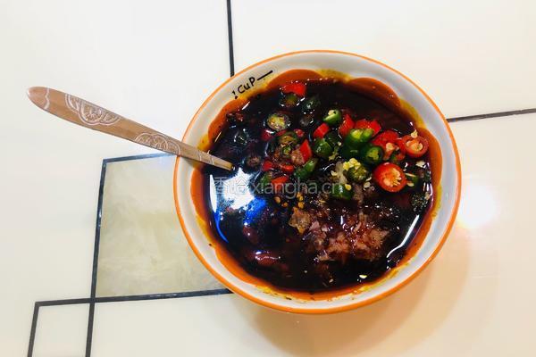 凉拌鸡胸金针菇的做法图解10