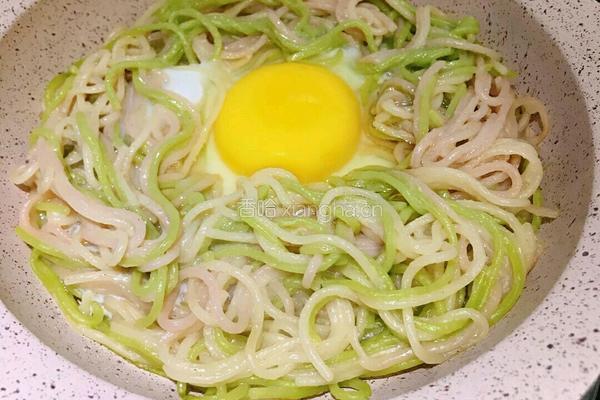 面条鸡蛋饼的教学的做法图解10