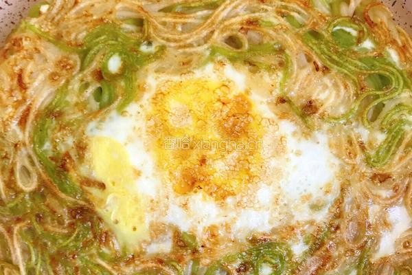 面条鸡蛋饼的教学的做法图解11