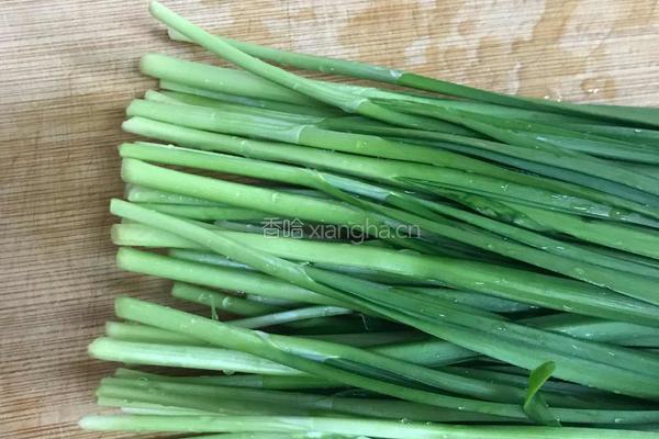 韭菜盒子的做法图解12
