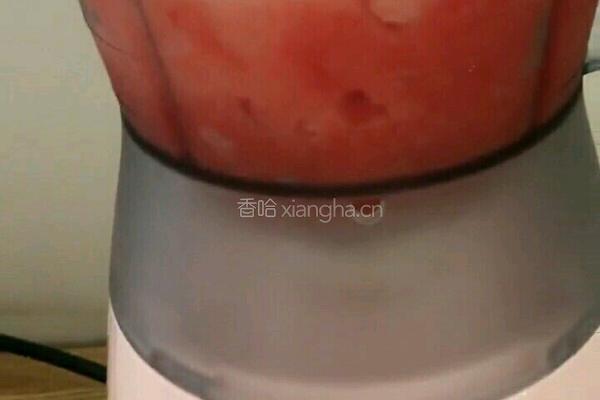 西瓜沙冰气泡水的做法图解4