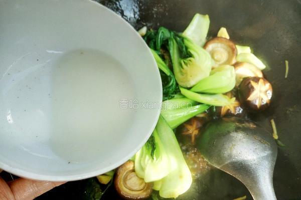 香菇扒棠菜 的做法图解7