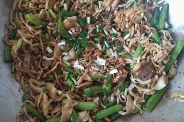 豆角闷面的做法图解5