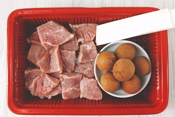 怀孕汤谱 牛肉桂圆汤美味助睡眠 怀孕汤谱 牛肉桂圆的做法图解1