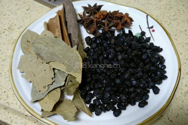 豆鼓河鱼的做法图解2