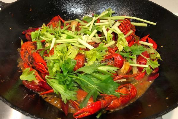 麻辣龙虾的做法图解6