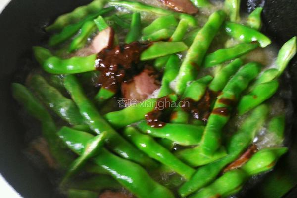腊肉炖豆角的做法图解6