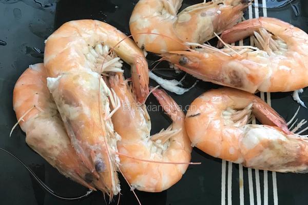 虾仁炒西兰花的做法图解4