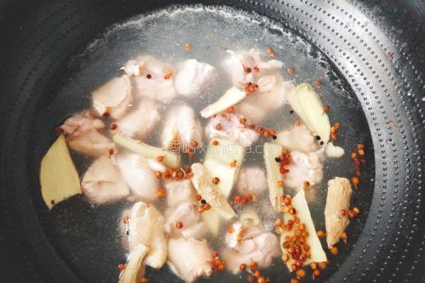 柳树蘑菇烧鸡肉(加板粟版)的做法图解7