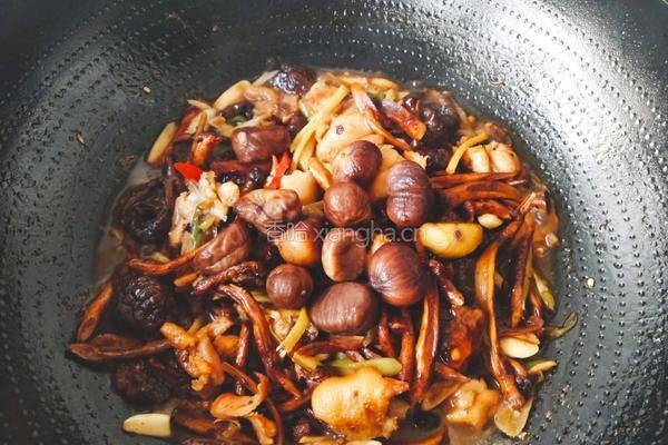 柳树蘑菇烧鸡肉(加板粟版)的做法图解18
