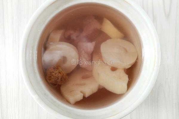 家人汤谱 无花果莲藕汤 润肠助消化的做法图解5