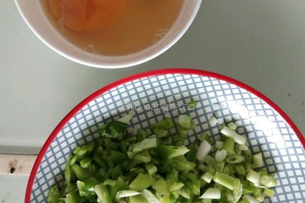 家庭版杂酱面的做法图解1
