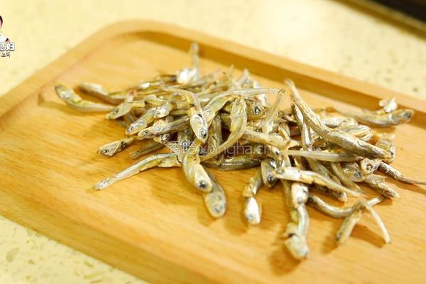 深夏时节，天气炎热，介绍一款爽口下饭的小菜-拌小根菜的做法图解11