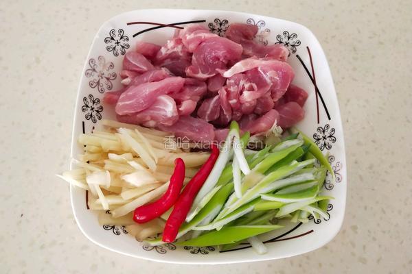酸菜豆腐锅的做法图解2