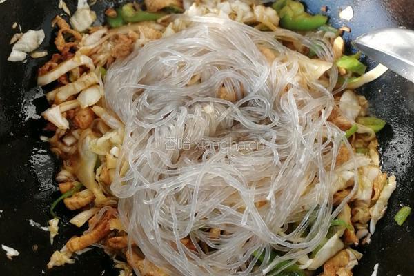 酸菜粉条肉的做法图解10