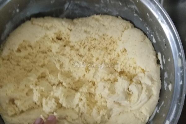 玉米面发面夹饼的做法图解2