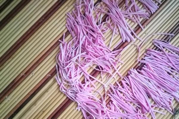 火龙果面条的做法图解8