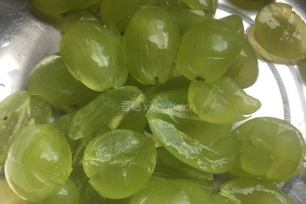 自制饮料的做法图解1