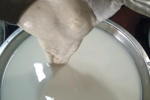 嫩玉米凉粉的做法图解5