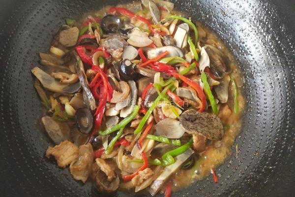 牛肝菌炒肉片的做法图解12