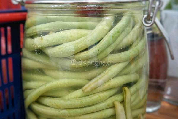 泡酸豆角的做法图解3