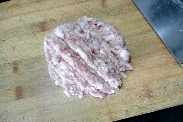 酸豆角炒肉末的做法图解3