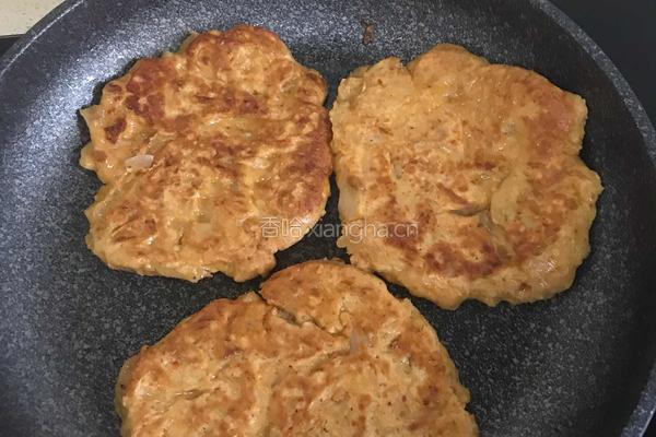 辣白菜饼 的做法图解7