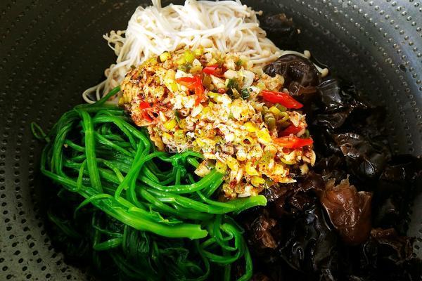 菠菜拌双菌的做法图解12