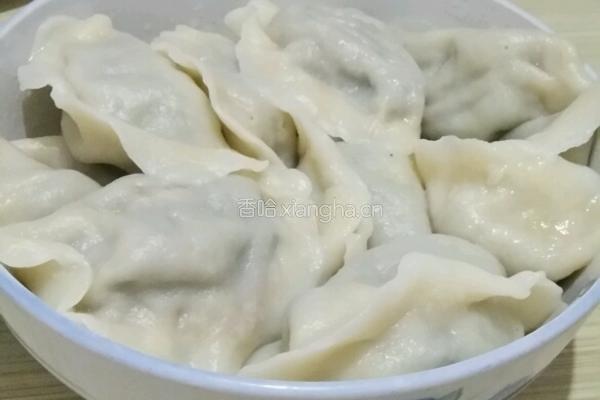 野菜馅饺子的做法图解5