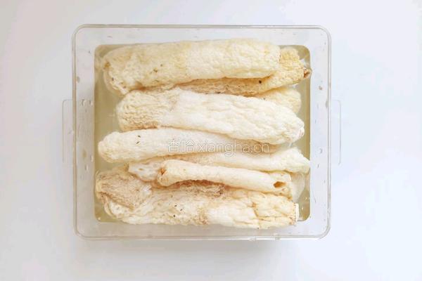 竹笙虾米汤 补蛋白质氨基酸的做法图解2