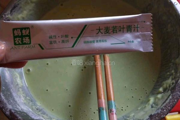 青汁鸡蛋饼的做法图解2