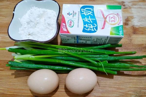 葱花鸡蛋饼的做法图解1