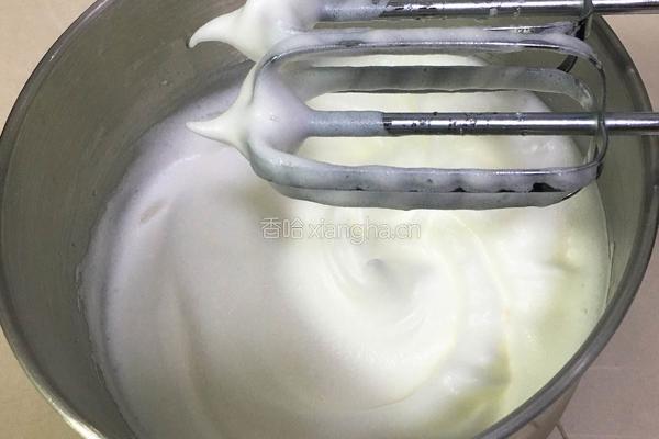 海苔芝麻肉松蛋糕的做法图解3