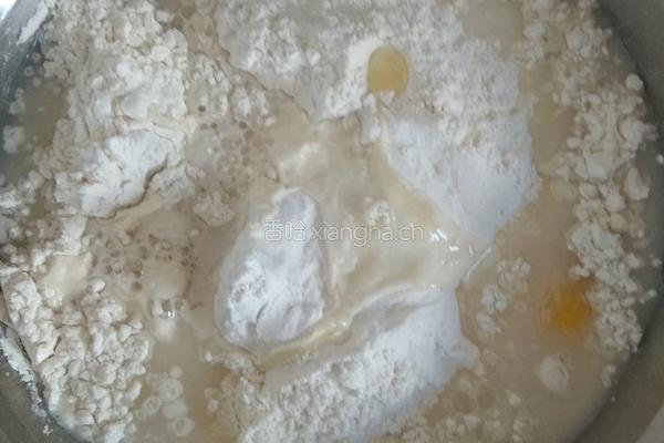 自制鸡蛋面条的做法图解2