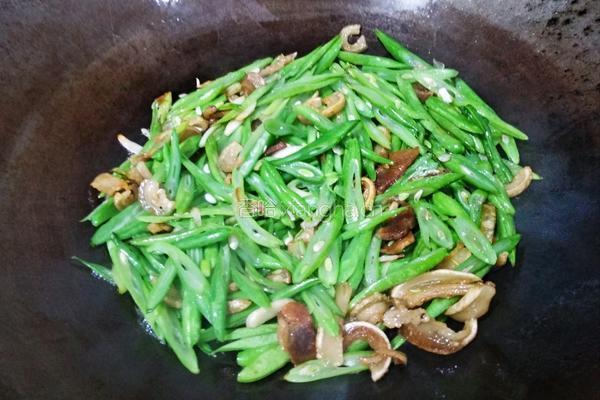 油渣炒四季豆的做法图解9