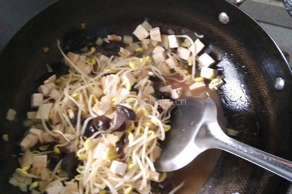 家常麻食的做法图解7