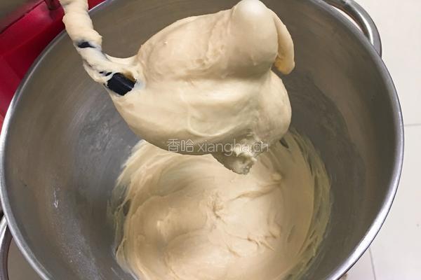 奶香牛角包的做法图解6
