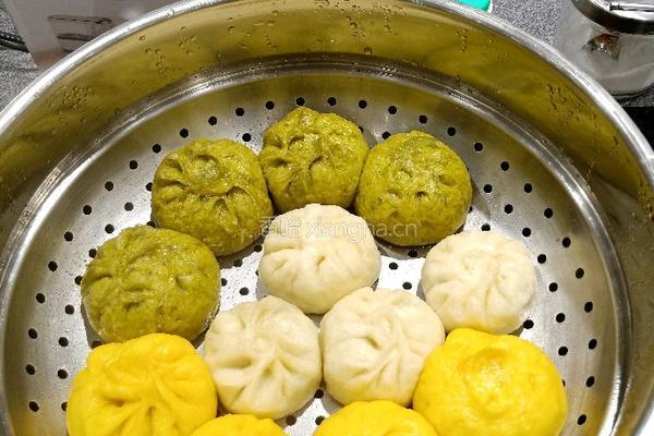 素馅彩皮包子的做法图解13