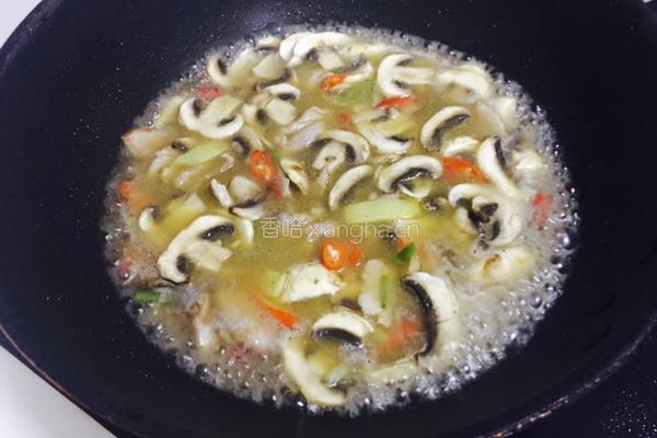 蘑菇烧肉的做法图解6