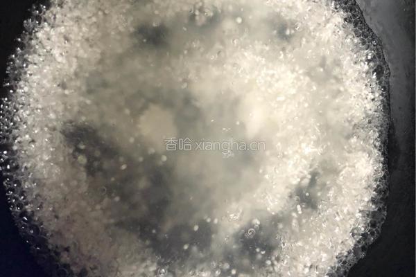 椰汁芒果西米露的做法图解2