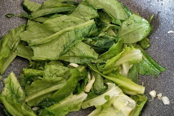 清炒油麦菜的做法图解3