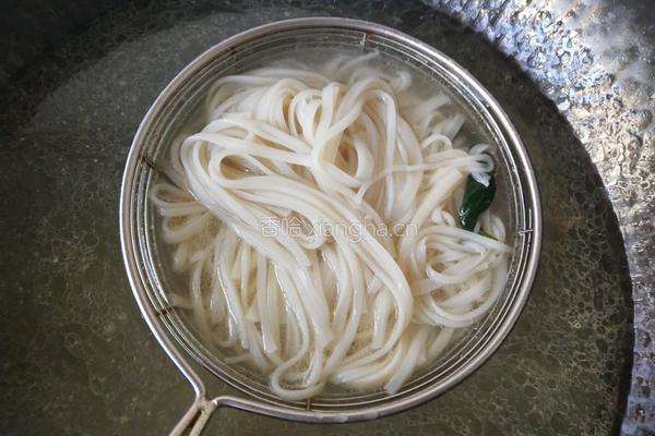 牛肉骨汤面的做法图解12