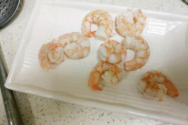 平底锅蘑菇鲜虾披萨的做法图解12