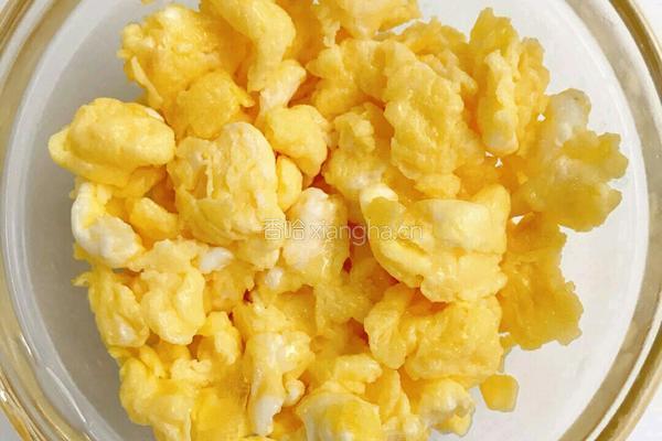火龙果炒饭的做法图解9